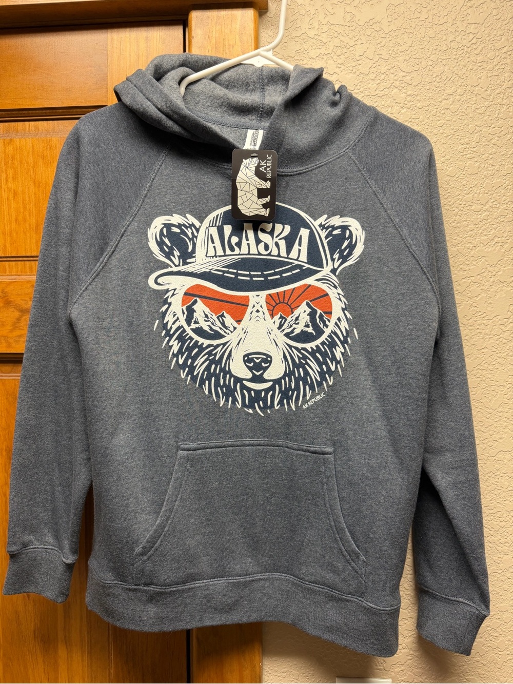 Alaska youth Sweatshirt size 14/16 (Large)